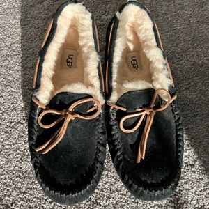 Womens black UGG Dakota Slippers
